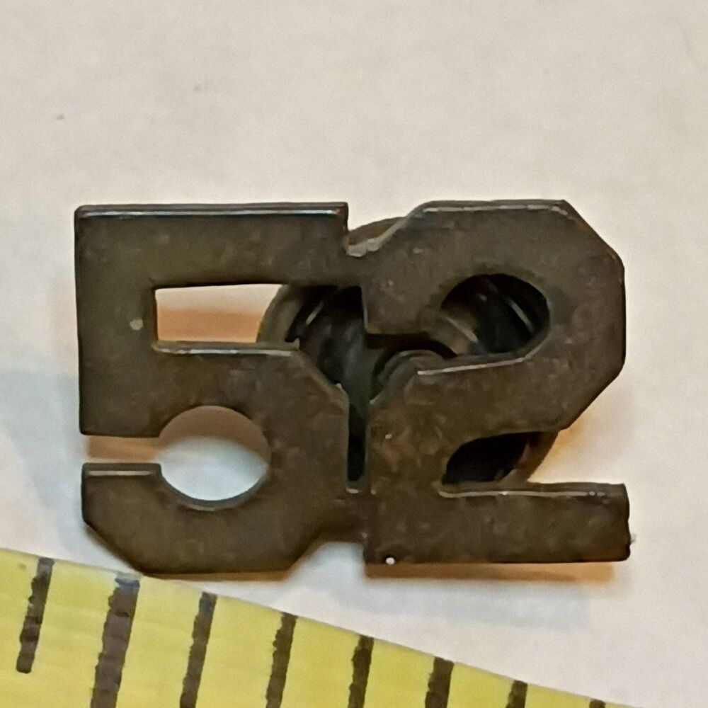 Vintage US Military 52 Screw Back Pin